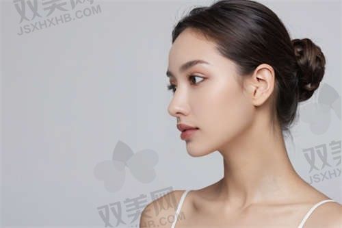 盐城东方女子整形医院李建东鼻头修复价格7000元起，比例协调，真实自然