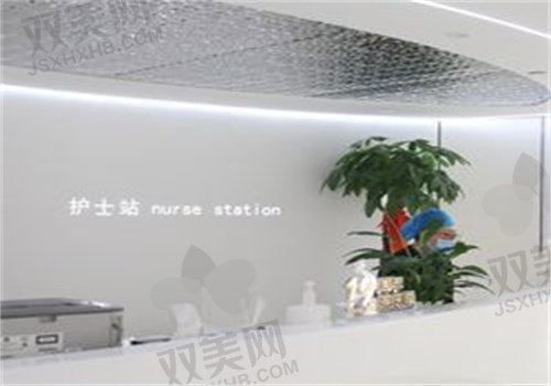 为什么选择河南整形美容医院聂丽丽医生做眼修复？