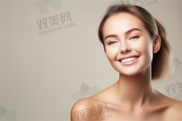 割眼袋多久能洗澡(注意事项及术后护理)