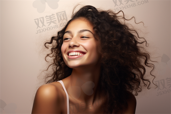丰胸吃木瓜能行吗(讨论木瓜对丰胸的功效及注意事项)